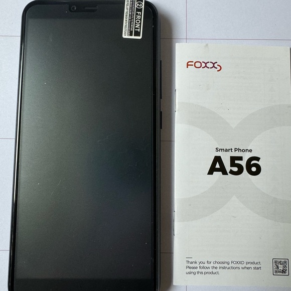 スマートフォン本体 good as new. complete box and cover case Brand new smartphone in box — $99 retail, selling for $55 plus